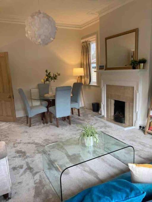 Garden Apartment, Central Harrogate With Parking Extérieur photo